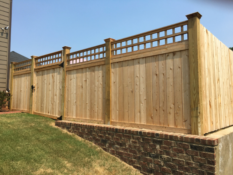 A Picture of a wooden fence